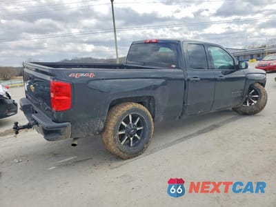 Trzecie zdjęcie samochodu z tyłu: 2016 CHEVROLET SILVERADO K1500 CUSTOM VIN:1GCVKPECXGZ346946 - miniatura