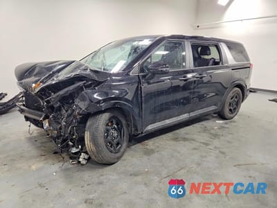 2025 KIA CARNIVAL LXS KNDNB5K39S6532321 - główne zdjęcie licytacji z USA - miniatura