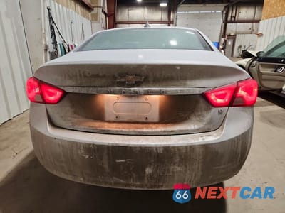 Zdjęcie 6 z 12 samochodu: 2017 CHEVROLET IMPALA LT VIN:2G1105SA7H9175637 - miniatura