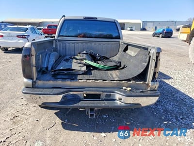 Zdjęcie 6 z 13 samochodu: 2002 CHEVROLET SILVERADO C1500 VIN:2GCEC19T721125231 - miniatura