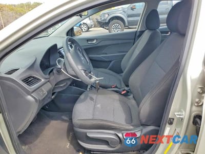 Zdjęcie 7 z 12 samochodu: 2018 HYUNDAI ACCENT SE VIN:3KPC24A39JE035040 - miniatura