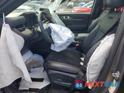 Zdjęcie 7 z 12 samochodu: 2025 FORD EXPLORER ST-LINE VIN:1FMUK8KH5SGB65898 - miniatura