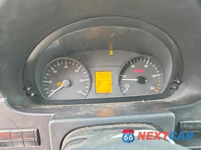 Zdjęcie 9 z 12 samochodu: 2015 MERCEDES-BENZ SPRINTER 2500 VIN:WD3PE8DB9FP135871 - miniatura