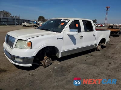 2006 LINCOLN MARK LT 5LTPW18586FJ00935 - główne zdjęcie licytacji z USA - miniatura