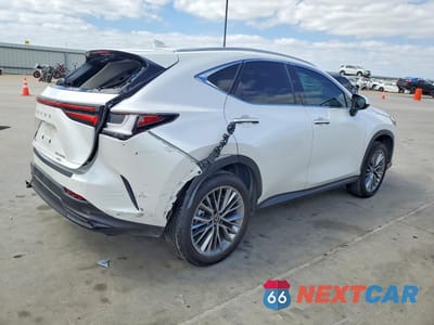 Trzecie zdjęcie samochodu z tyłu: 2023 LEXUS NX 350H PREMIUM VIN:JTJGKCEZ2P5007589 - miniatura