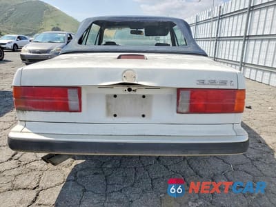 Zdjęcie 6 z 11 samochodu: 1989 BMW 3 SERIES VIN:WBABB2308KEC17120 - miniatura