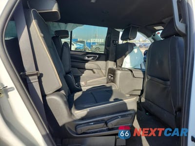 Zdjęcie 10 z 12 samochodu: 2023 CHEVROLET TAHOE C1500 PREMIER VIN:1GNSCSKD4PR433765 - miniatura