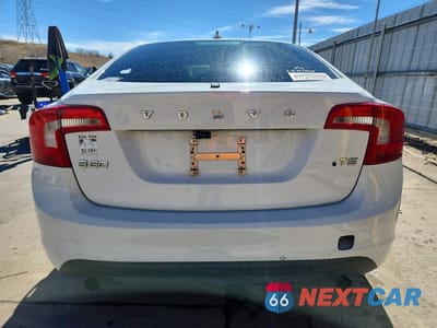 Zdjęcie 6 z 11 samochodu: 2012 VOLVO S60 T5 VIN:YV1622FS4C2049360 - miniatura