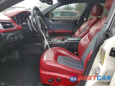 Zdjęcie 7 z 12 samochodu: 2019 MASERATI GHIBLI S VIN:ZAM57YTL4K1319173 - miniatura