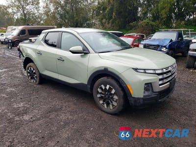 Czwarte zdjęcie samochodu z boku: 2025 HYUNDAI SANTA CRUZ SE VIN:5NTJA4DE8SH131599 - miniatura