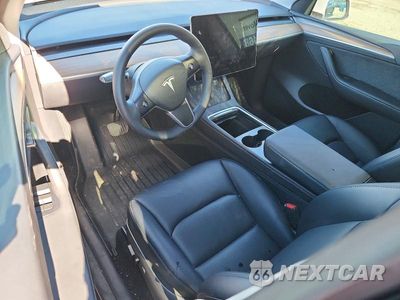 Zdjęcie 8 z 12 samochodu: 2023 TESLA MODEL Y VIN:7SAYGDEE0PF971153 - miniatura
