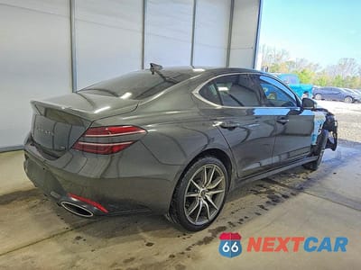 Trzecie zdjęcie samochodu z tyłu: 2022 GENESIS G70 3.3T STANDARD VIN:KMTG54TE0NU098494 - miniatura