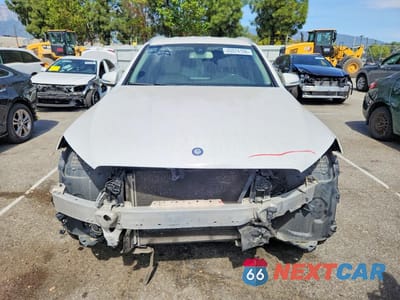 Piąte zdjęcie samochodu w środku: 2016 MERCEDES-BENZ GLC 300 VIN:WDC0G4JB4GF062876 - miniatura