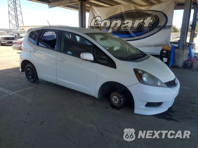 Czwarte zdjęcie samochodu z boku: 2012 HONDA FIT SPORT VIN:JHMGE8H52CC015728 - miniatura