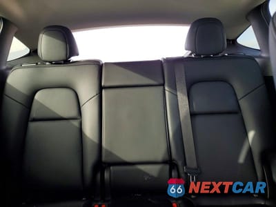 Zdjęcie 10 z 13 samochodu: 2023 TESLA MODEL Y VIN:7SAYGDEE8PF707419 - miniatura