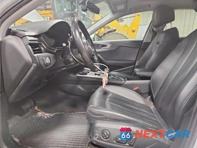 Zdjęcie 7 z 12 samochodu: 2017 AUDI A4 PREMIUM VIN:WAUDNAF45HN046115 - miniatura