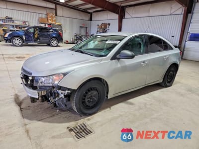 2015 CHEVROLET CRUZE LS 1G1PA5SG4F7109234 - główne zdjęcie licytacji z USA - miniatura