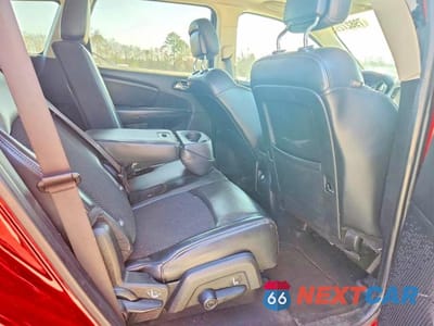Zdjęcie 11 z 13 samochodu: 2020 DODGE JOURNEY CROSSROAD VIN:3C4PDCGB7LT212915 - miniatura