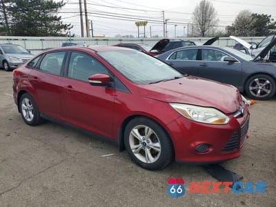 Czwarte zdjęcie samochodu z boku: 2014 FORD FOCUS SE VIN:1FADP3F26EL438265 - miniatura