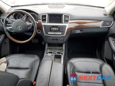 Zdjęcie 8 z 13 samochodu: 2012 MERCEDES-BENZ ML 350 4MATIC VIN:4JGDA5HBXCA044602 - miniatura