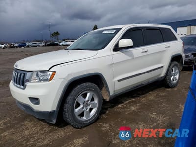 2011 JEEP GRAND CHEROKEE LAREDO 1J4RR4GG1BC580782 - główne zdjęcie licytacji z USA - miniatura