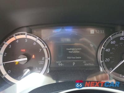 Zdjęcie 9 z 13 samochodu: 2022 TOYOTA HIGHLANDER XLE VIN:5TDHZRBH5NS205107 - miniatura