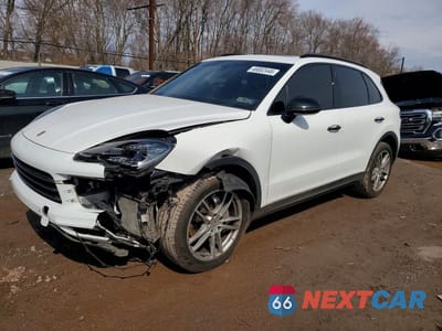 2019 PORSCHE CAYENNE WP1AA2AY5KDA14522 - główne zdjęcie licytacji z USA - miniatura