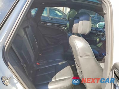 Zdjęcie 10 z 12 samochodu: 2015 PORSCHE MACAN S VIN:WP1AB2A51FLB73696 - miniatura