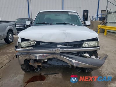 Piąte zdjęcie samochodu w środku: 1999 CHEVROLET SILVERADO K2500 VIN:1GCGK29U8XE221742 - miniatura