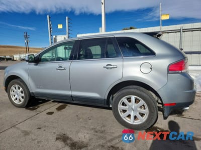 Drugie zdjęcie samochodu z przodu: 2007 LINCOLN TOWNHOUSE MKX VIN:2LMDU88C27BJ24945 - miniatura