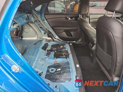 Zdjęcie 10 z 12 samochodu: 2022 KIA FORTE GT VIN:3KPF44AC9NE443910 - miniatura