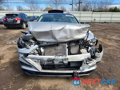 Piąte zdjęcie samochodu w środku: 2021 HYUNDAI SONATA LIMITED VIN:5NPEH4J21MH123076 - miniatura