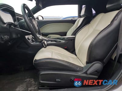 Zdjęcie 7 z 12 samochodu: 2015 DODGE CHALLENGER SXT PLUS VIN:2C3CDZBT0FH906199 - miniatura