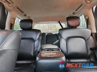 Zdjęcie 10 z 14 samochodu: 2017 INFINITI QX80 BASE VIN:JN8AZ2NE6H9160034 - miniatura