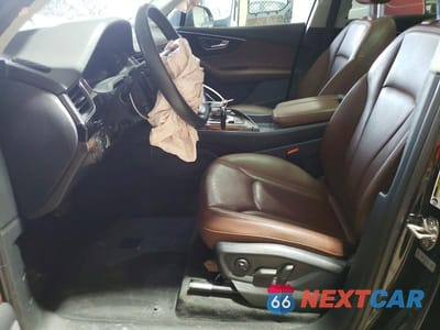 Zdjęcie 7 z 12 samochodu: 2019 AUDI Q7 PREMIUM PLUS VIN:WA1LAAF74KD002876 - miniatura