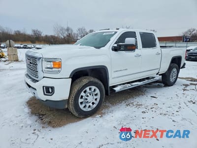 2019 GMC SIERRA K2500 DENALI 1GT12SEY6KF144192 - główne zdjęcie licytacji z USA - miniatura