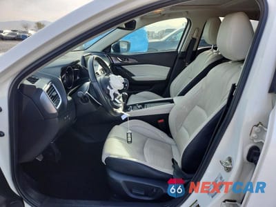 Zdjęcie 7 z 12 samochodu: 2018 MAZDA 3 GRAND TOURING VIN:3MZBN1W33JM177557 - miniatura