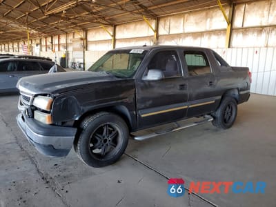 2005 CHEVROLET AVALANCHE C1500 3GNEC12Z75G125554 - główne zdjęcie licytacji z USA - miniatura