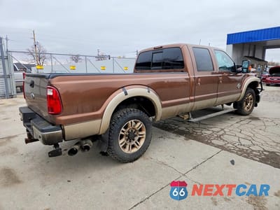 Trzecie zdjęcie samochodu z tyłu: 2011 FORD F250 SUPER DUTY VIN:1FT7W2BT3BEB99373 - miniatura