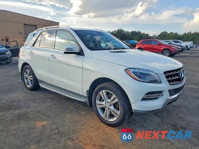 Czwarte zdjęcie samochodu z boku: 2013 MERCEDES-BENZ ML 350 VIN:4JGDA5JB3DA167685 - miniatura
