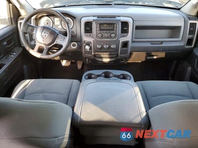 Zdjęcie 8 z 12 samochodu: 2018 RAM 1500 ST VIN:1C6RR6FG1JS262045 - miniatura