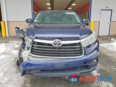 Piąte zdjęcie samochodu w środku: 2015 TOYOTA HIGHLANDER VIN:5TDBKRFH9FS086029 - miniatura