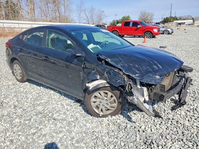 Czwarte zdjęcie samochodu z boku: 2019 HYUNDAI ELANTRA SE VIN:KMHD74LF7KU786536 - miniatura