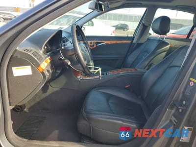 Zdjęcie 7 z 11 samochodu: 2006 MERCEDES-BENZ E 350 VIN:WDBUF56J66A947493 - miniatura