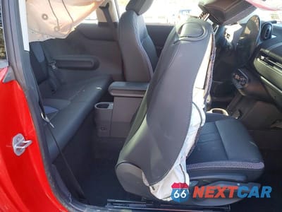 Zdjęcie 10 z 11 samochodu: 2025 MINI COOPER S VIN:WMW23GD07S2W37393 - miniatura