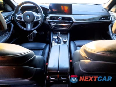 Zdjęcie 8 z 14 samochodu: 2023 BMW M550XI VIN:WBA13BK02PCM59153 - miniatura