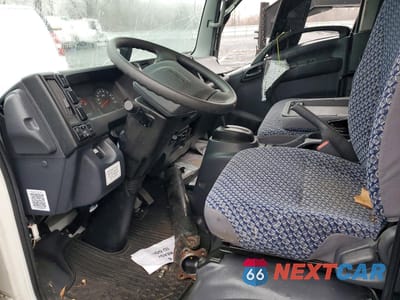 Zdjęcie 7 z 13 samochodu: 2024 ISUZU NPR HD BOX TRUCK VIN:54DC4W1D9RS212785 - miniatura