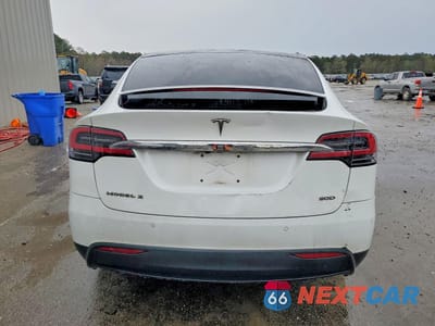 Zdjęcie 6 z 14 samochodu: 2016 TESLA MODEL X VIN:5YJXCBE25GF022017 - miniatura