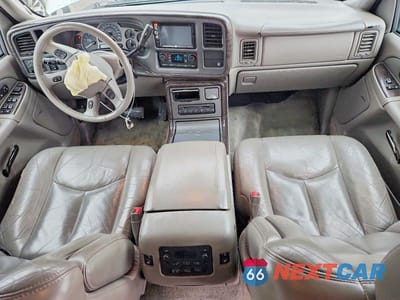 Zdjęcie 8 z 12 samochodu: 2004 GMC YUKON DENALI VIN:1GKEK63U24J240317 - miniatura
