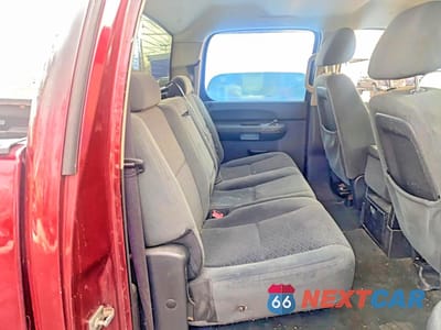 Zdjęcie 6 z 10 samochodu: 2008 GMC SIERRA K1500 VIN:2GTEK133281229243 - miniatura